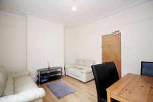 Dining Room- click for photo gallery